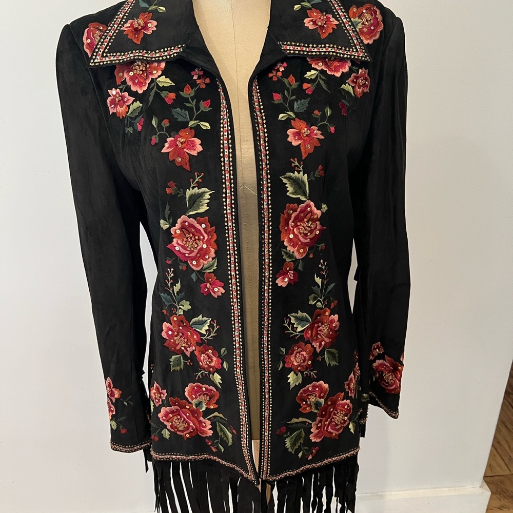 Soleil de Mandalay NOS quality suede heavily embroidered fringed jacket. Size 8